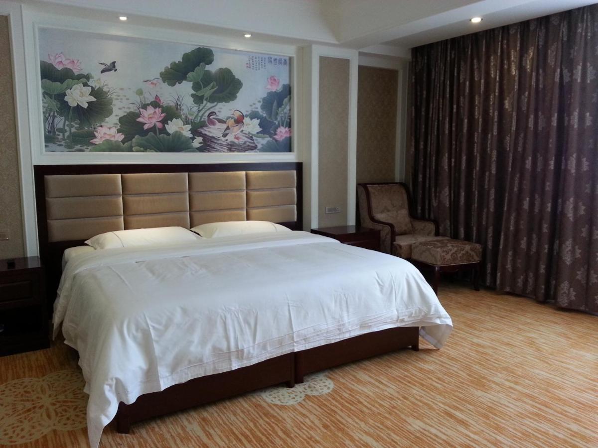 New West Street Hotel - Grand Wing Yangshuo Pokój zdjęcie